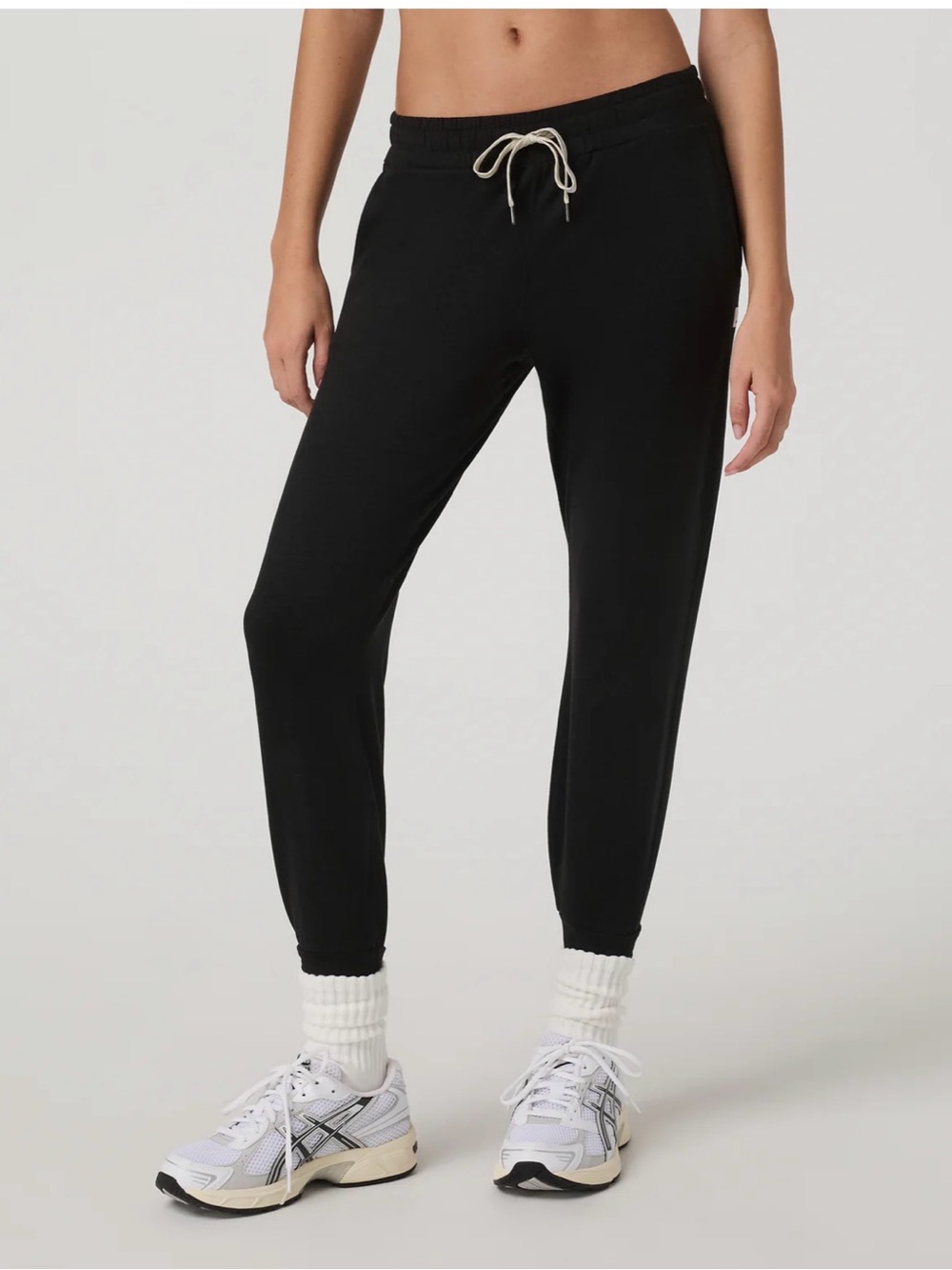NWOT Vuori Performance Jogger Sz XS